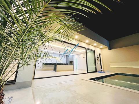 Casa à venda em Maringá, Jardim Cidade Monções, com 3 quartos, com 249 m²