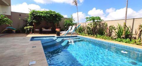 Casa à venda em Maringá, Parque Industrial, com 4 suítes, com 324 m², Residencial Hayashi