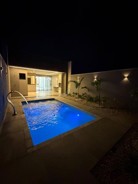 Casa à venda em Maringá, Vila Morangueira, com 3 quartos, com 162 m²