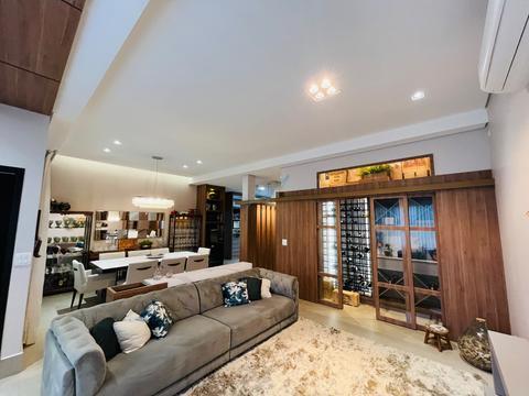 Casa à venda em Maringá, Jardim Imperial, com 4 suítes, com 392 m², Condomínio Residencial Imperial