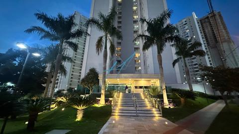 Apartamento à venda em Maringá, Zona 08, com 3 suítes, com 179 m², Maison Victória