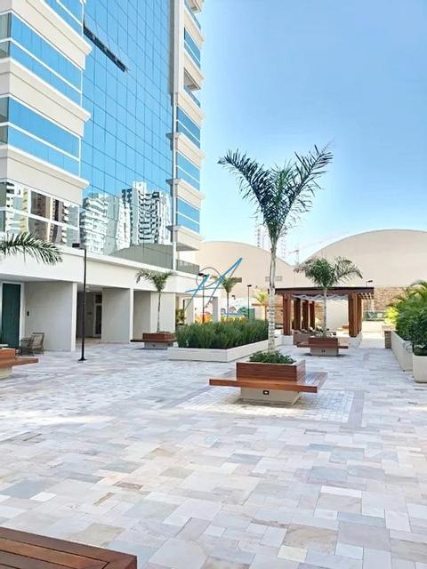 Apartamento à venda em Maringá, Zona 01, com 4 suítes, com 241 m²,  MAISON INFINITY