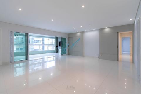 Apartamento à venda em Maringá, Zona 01, com 4 suítes, com 225 m², Edifício  Terraço Imperial