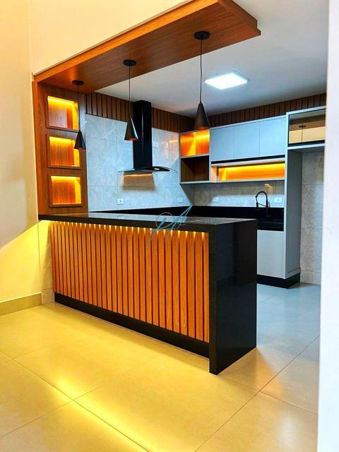 Casa à venda em Maringá, Bom Jardim, com 3 quartos, com 140 m²