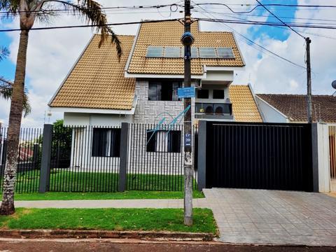 Casa à venda em Maringá, Parque da Gávea, com 3 quartos, com 234 m²