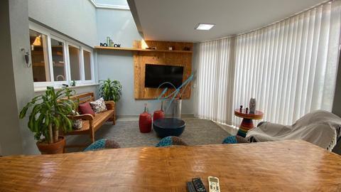Casa à venda em Maringá, Vila Nova, com 4 suítes, com 300 m², Condomínio Azaléia Park