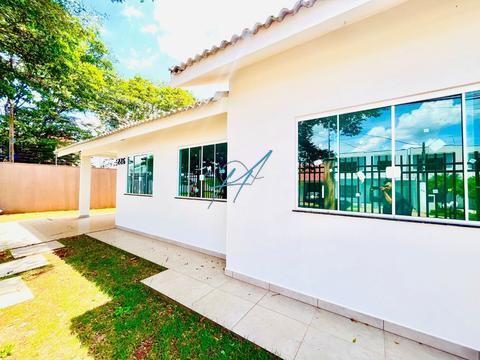 Casa à venda em Maringá, Jardim Guaporé, com 3 suítes, com 130 m²