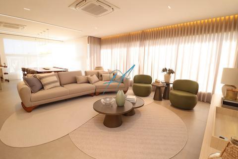 Apartamento à venda em Maringá, Zona 03, com 3 suítes, com 174.46 m², EL CIELO