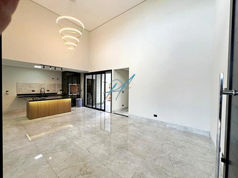 Casa à venda em Maringá, Zona 31, com 3 suítes, com 142 m²