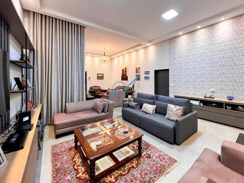 Casa à venda em Maringá, Jardim Monções, com 4 quartos, com 311 m²