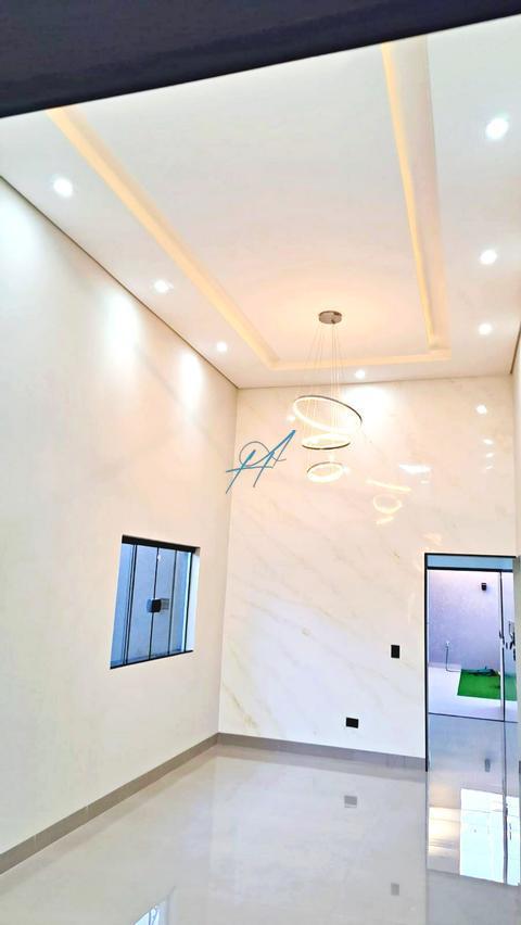 Casa à venda em Maringá, Bom Jardim, com 3 quartos, com 127 m²