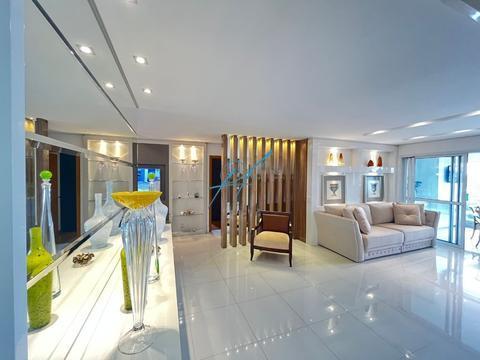 Apartamento à venda em Maringá, Zona 03, com 2 quartos, com 112 m², Edifício La Vista